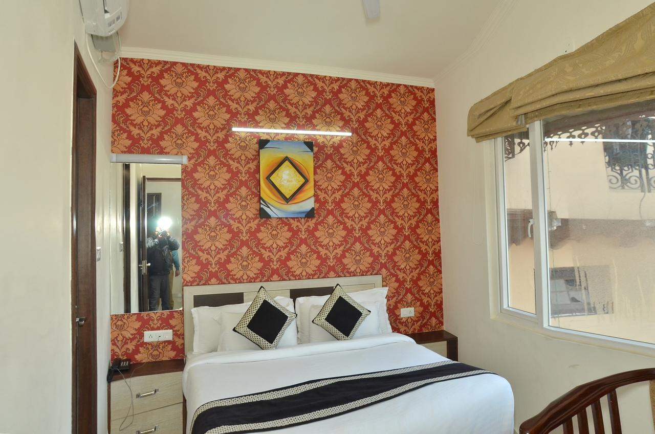 Hotel Temple Inn Amritsar Esterno foto