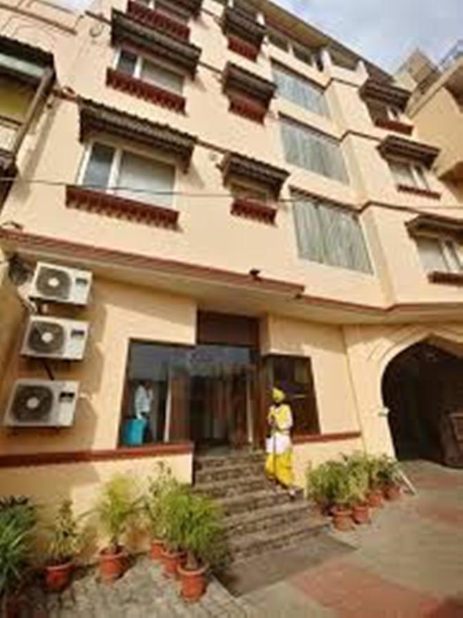 Hotel Temple Inn Amritsar Esterno foto